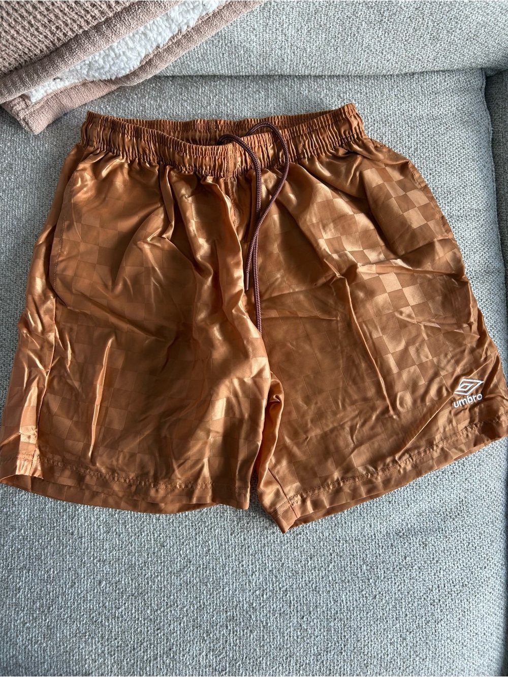 Umbro Men's Sand Check Shorts